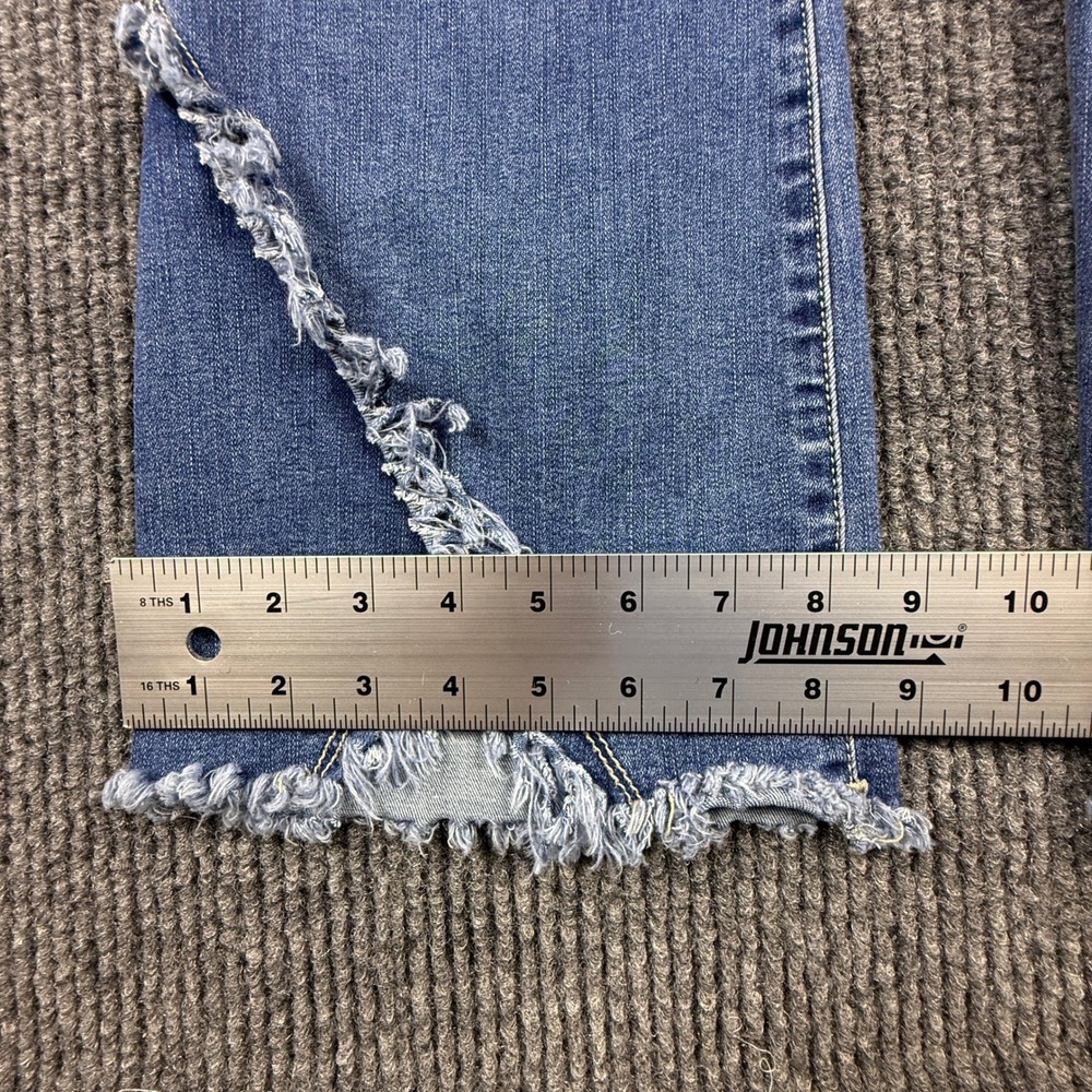 Coco + Carmen Flare Leg Jeans Womens Size XL Blue Frayed Hem V-Cut Ankle Denim - Picture 8 of 12